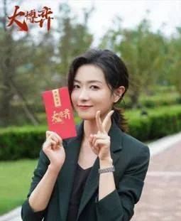 职场|盘点万茜饰演的职场女性角色，或坚强或机智，而她最让人印象深刻