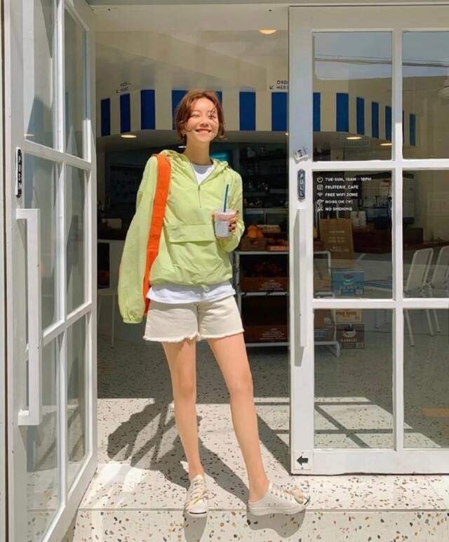 声明|小清新的ins小姐姐很会穿 像夏日的冰淇淋，温柔甜蜜!