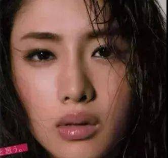 发型|2021人类高质量变美公式:放弃做人,跟动物学化妆?