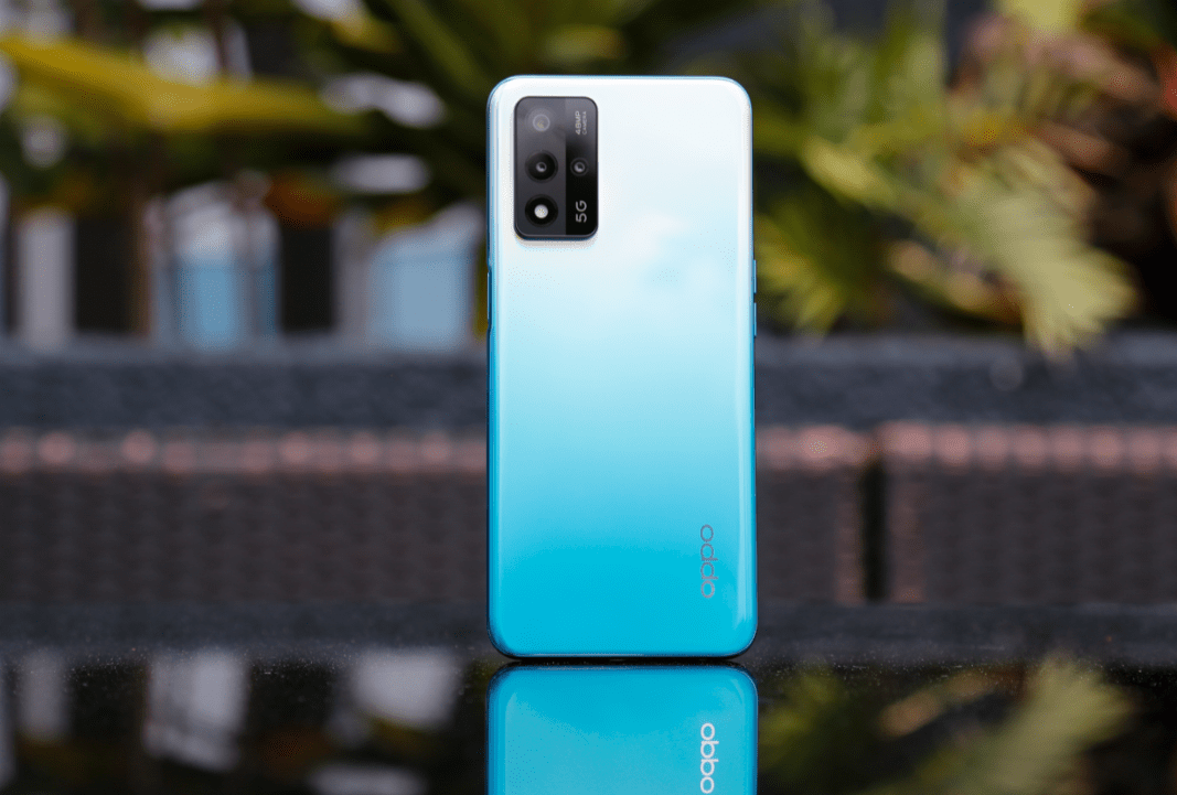 (oppo a93s)在影像硬件方面,oppo a93s采用的是4800万像素主摄 200万