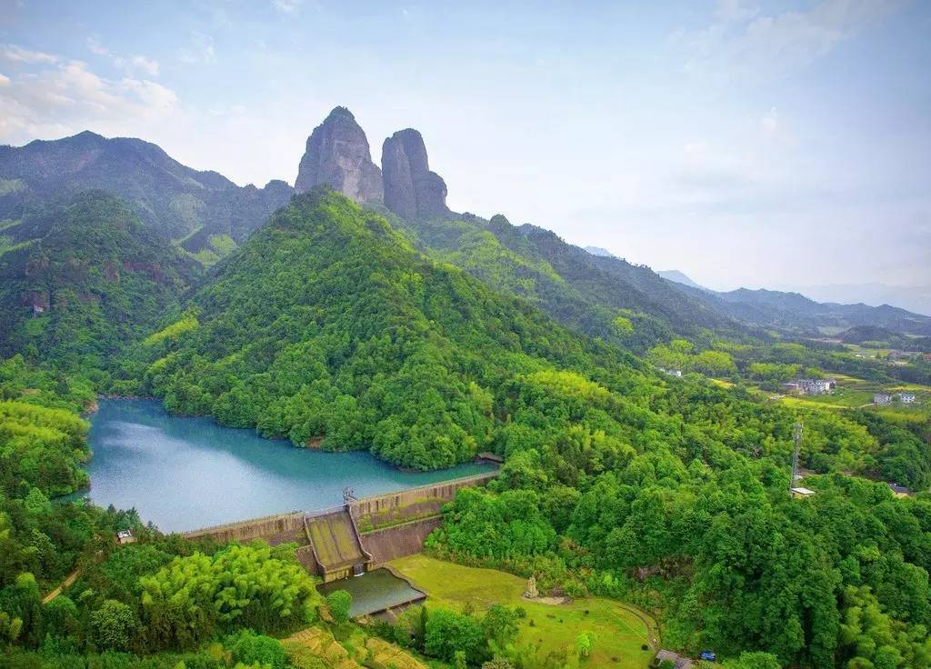 原創浙江一座是世界自然遺產名錄的山,是國家級5a級景區