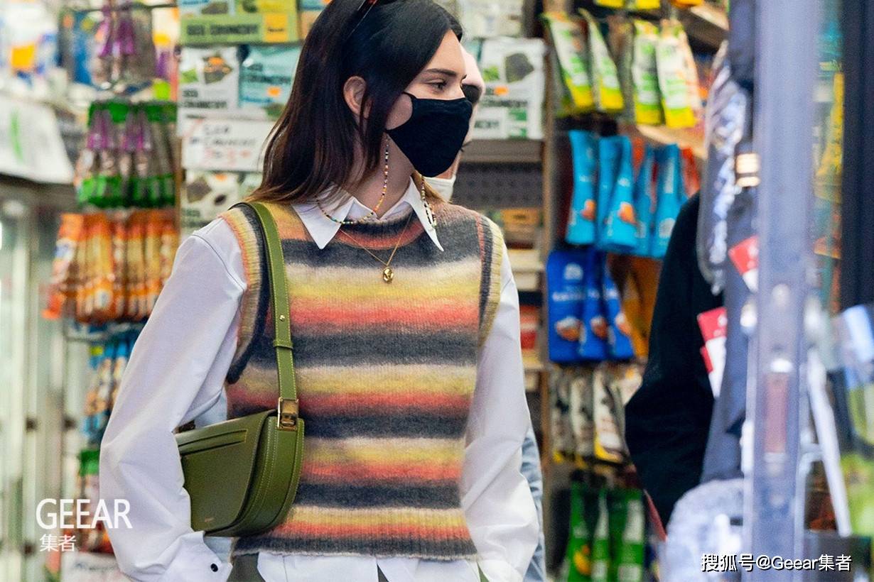 寻找|从模特Off Duty造型寻找灵感，集休闲时尚一身的日常穿搭