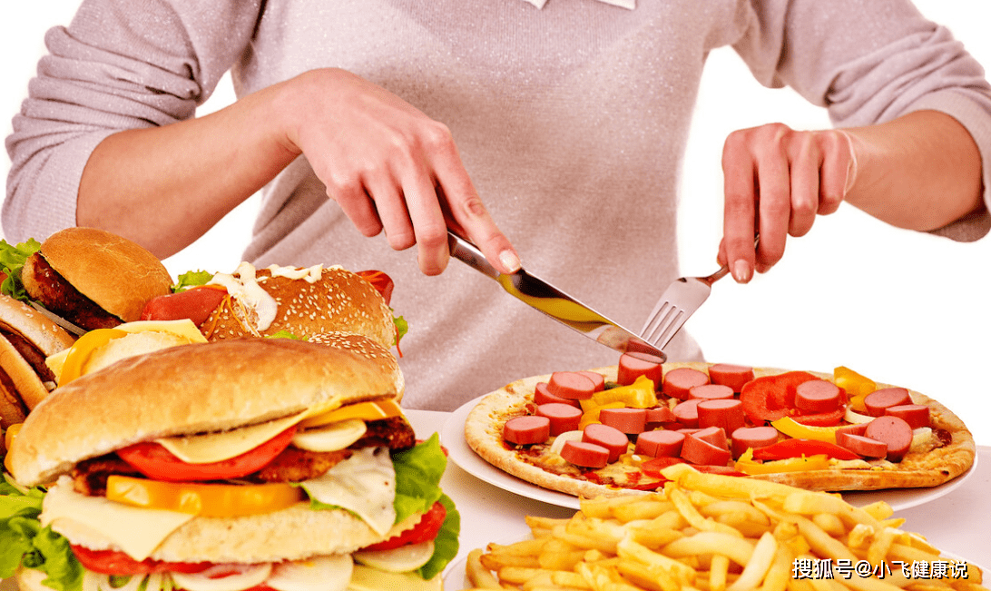 控制|血糖高了不能吃主食？医生建议：想要控制血糖，3类食物要少吃