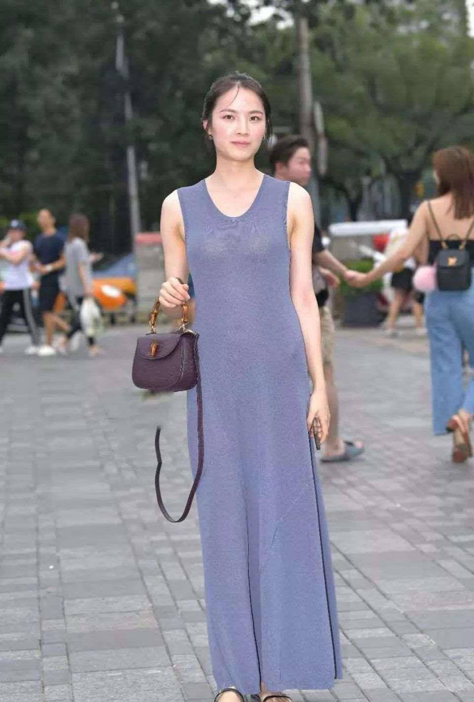 漂亮|把这款漂亮的连衣裙换上，纯净而明媚，可甜可咸