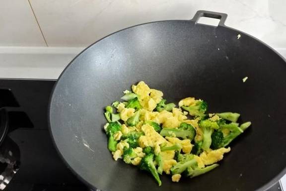 电饭煲|天天1桌极速早餐走红,朋友看了都羡慕,网友:脑洞大开了