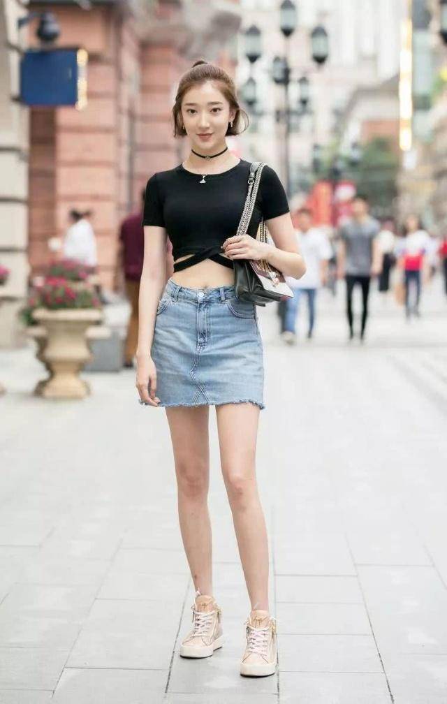 整体|时尚裙装气质优雅更有女人味，潮流范成为一道靓丽的风景 线