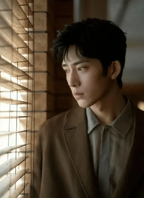 怎样才能变得更帅更有气质 feb297d6b6fd498691c808205078198d.png