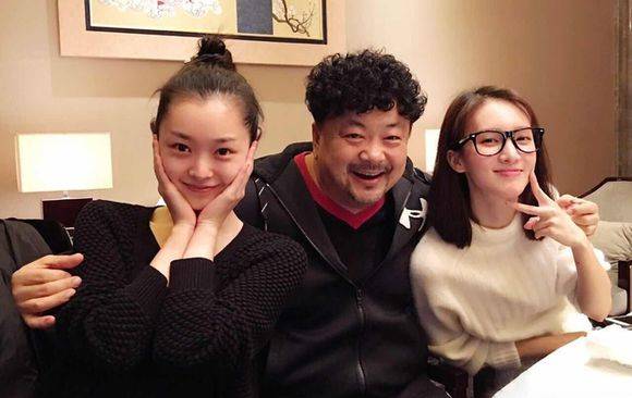 原创54岁洪剑涛与妻子恩爱几十年为何他却不打算留财产给儿子