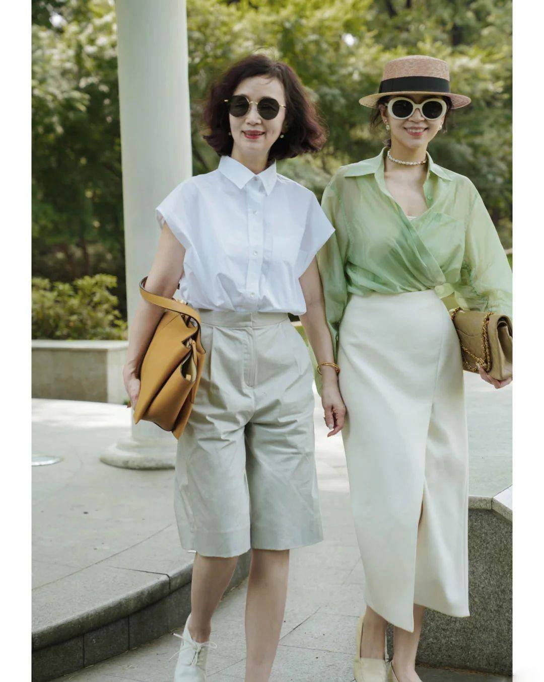 白色|五六十岁的女人，可以多穿这3个“亮丽色”，优雅减龄还衬肤色