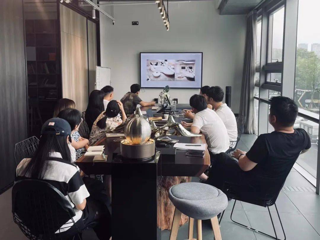 内里·|LK朗威 | 设计基础研究 周会:注重内里·空间设计