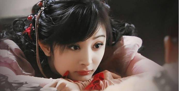 杨幂|通过杨幂、孙俪和秦海璐的穿搭，看她们在婚姻里最真实的那一面