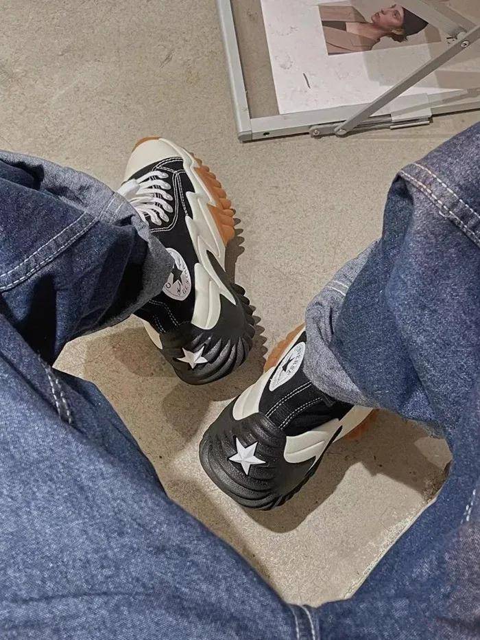 Motion|匡威拔得头筹,超厚增高鞋底俘获了无数小姐姐!