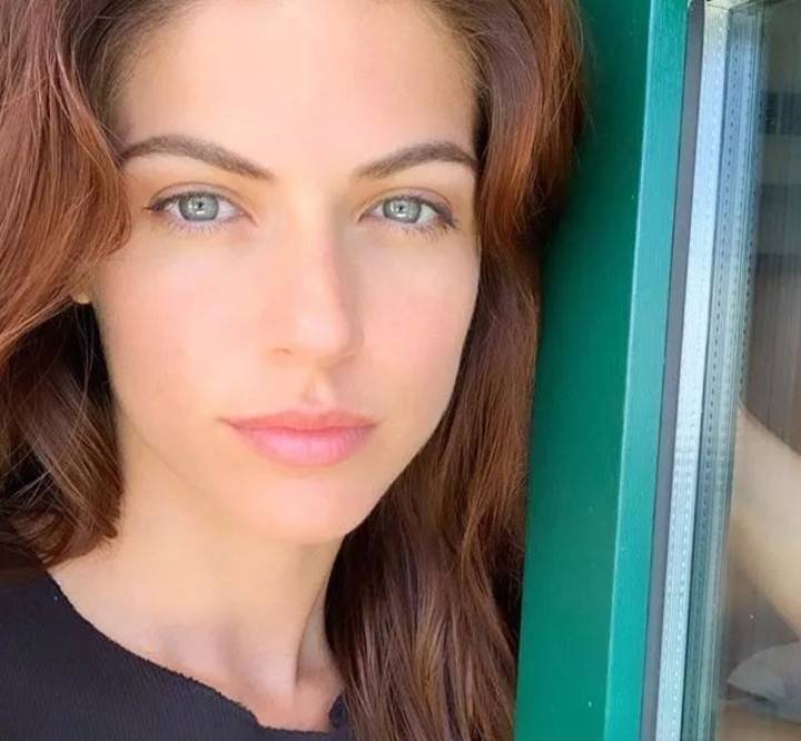 因为当年斯特凡妮在法庭上提供的证据够劲爆也够充足,所以一时之间