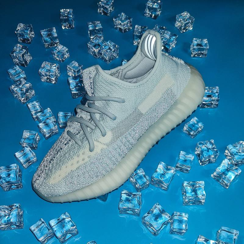 入手|阿迪真把 Yeezy 价格打下来了！满天星跌了一万多！销量全线暴涨！