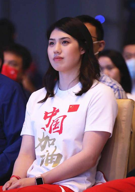 银牌|中国“泳坛”第一美女张雨霏，喜获银牌状态好，称自己尽力了