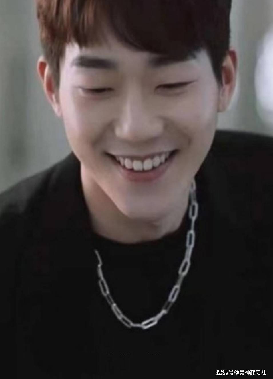 设计|我在他乡挺好的：职场人该有的穿搭，绝不是那些脱离实际的穷精致