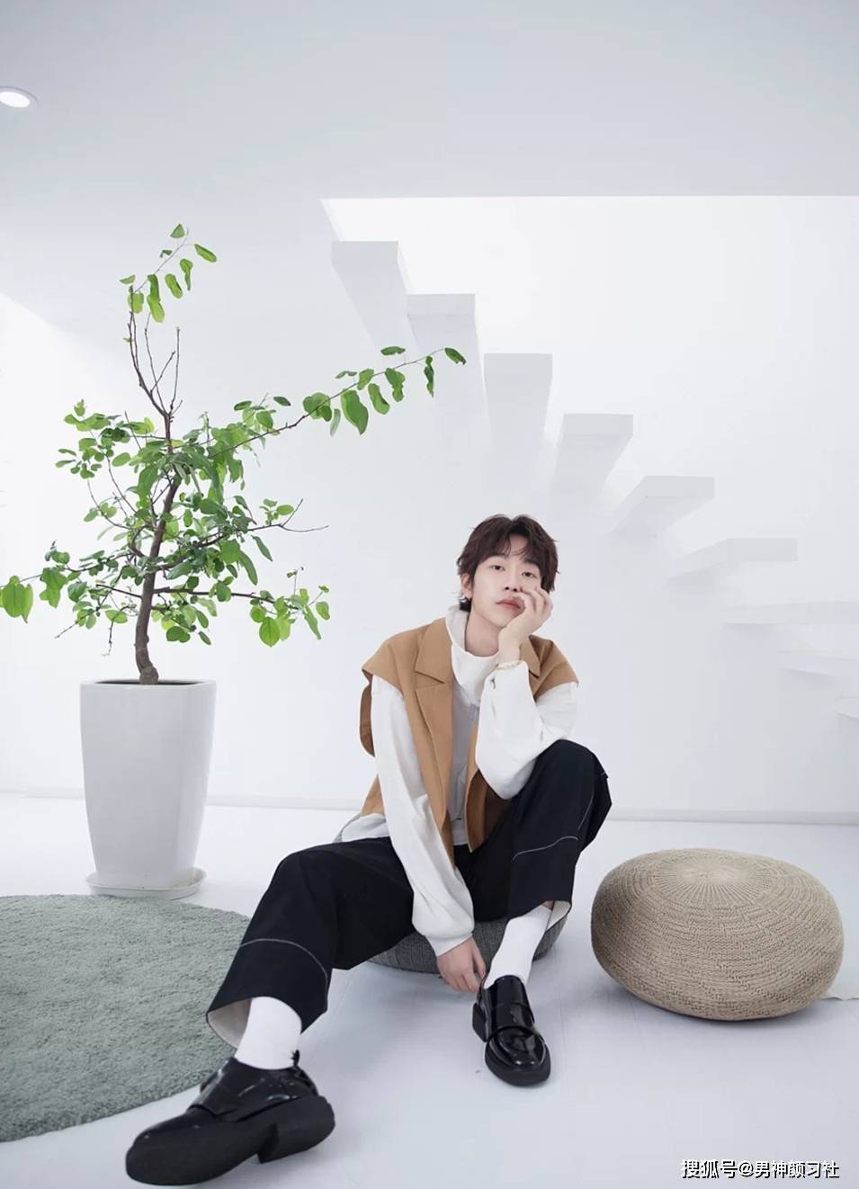 设计|我在他乡挺好的:职场人该有的穿搭,绝不是那些脱离实际的穷精致