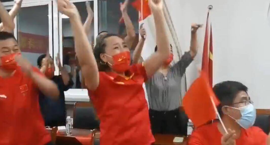 父親|鞏立姣成田徑隊寵兒！劉詩穎奪冠前坐她床，蘇炳添想借她金牌拍照