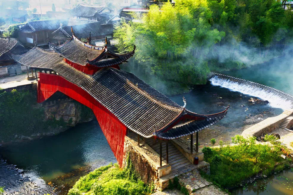 浙江隐藏着的“香格里拉”，被誉为廊桥之乡，在你的老家吗？