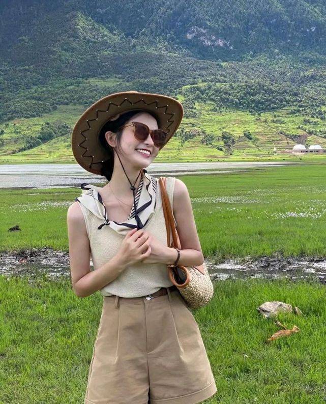 感觉|想要成为精致的女人,就要注重穿衣打扮,穿对了就能美成焦点