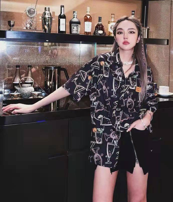 理想|周扬青好会打扮，个子不高却能穿出好比例，难怪能撩到富家公子哥