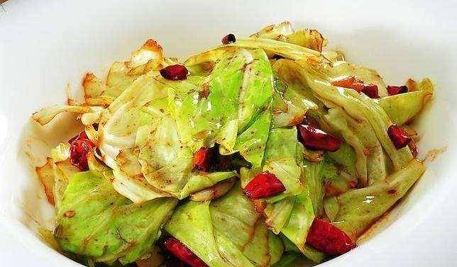 圆白菜|圆白菜加一宝,吓跑大肚子,弹走鱼尾纹,皮肤如婴儿般水嫩光滑