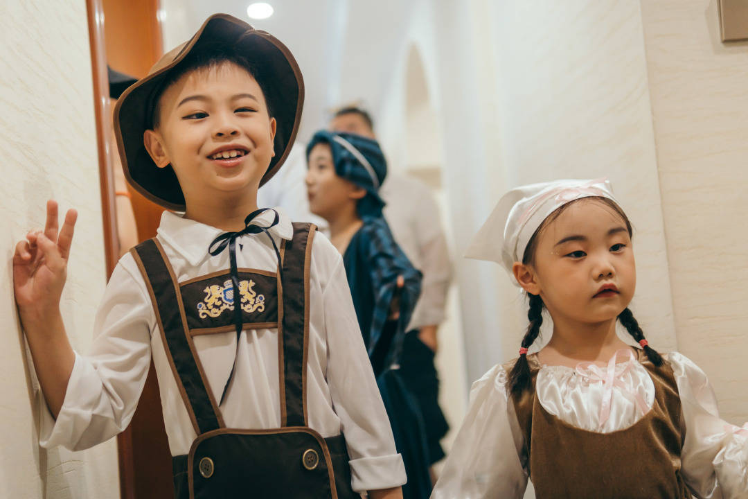 兄弟|心音艺术&高氏兄弟 联合打造的《皇帝的新装》 杀青啦