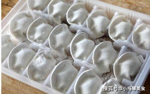 蔬菜|堪比“直接喝油”的4种早餐,很多人天天都在吃,难怪你瘦不下来