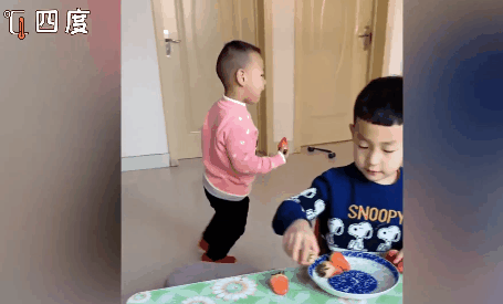 玩具|二胎家庭什么样？这才是二胎老母亲，最真实的感受！