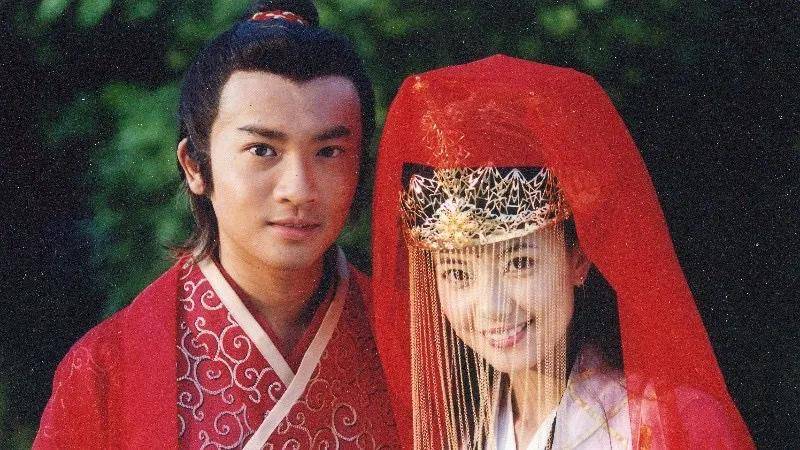 蒋勤勤|16位古装美人掀开红盖头，谁惊为天人，谁让你想反手盖回去？