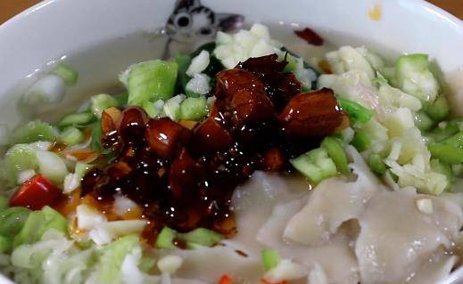 刀把|早餐别老去外面吃，用2种面粉，放在锅里煮一煮，比吃大鱼大肉香