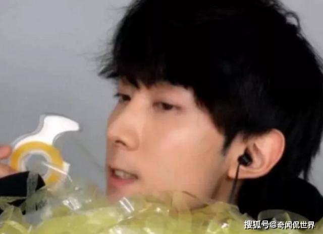 胶体|你上课“偷吃”过吗？这4种零食，上课吃也不怕会被老师发现