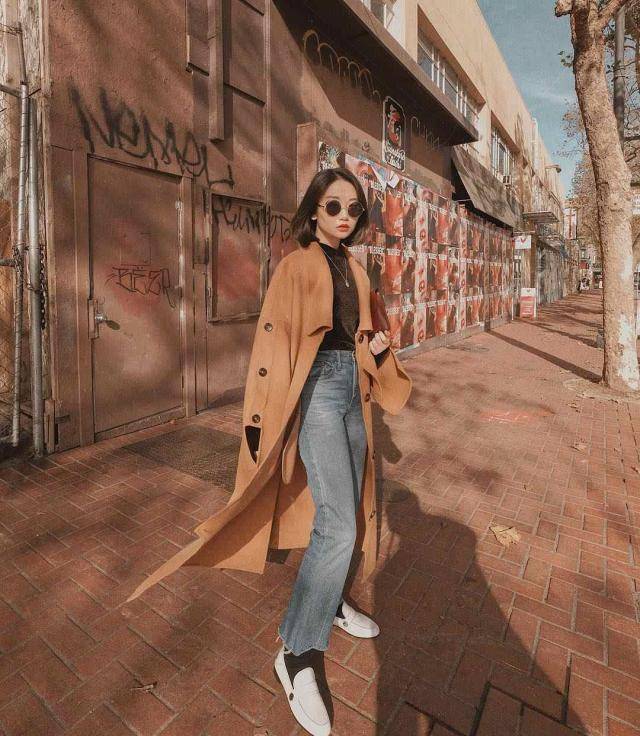 电影|风衣成为早秋标配，N种穿法，轻松承包你整个秋天的时髦