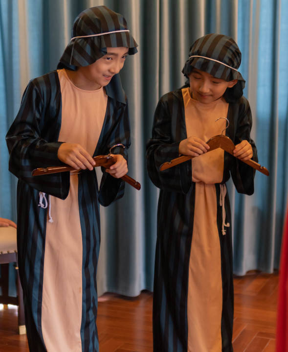 兄弟|心音艺术&高氏兄弟 联合打造的《皇帝的新装》 杀青啦