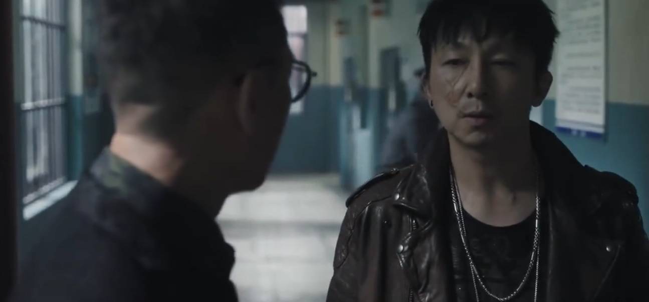 原创扫黑风暴第1集预告李成阳在看守所偶遇何勇马帅隐瞒案情