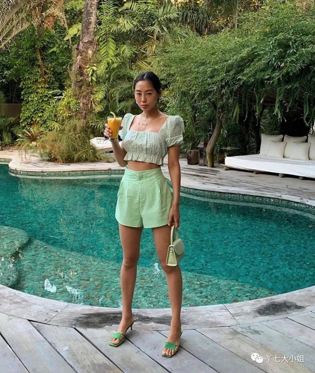 衬衣|衬衣+短裤＝夏季知性又帅气的时髦组合