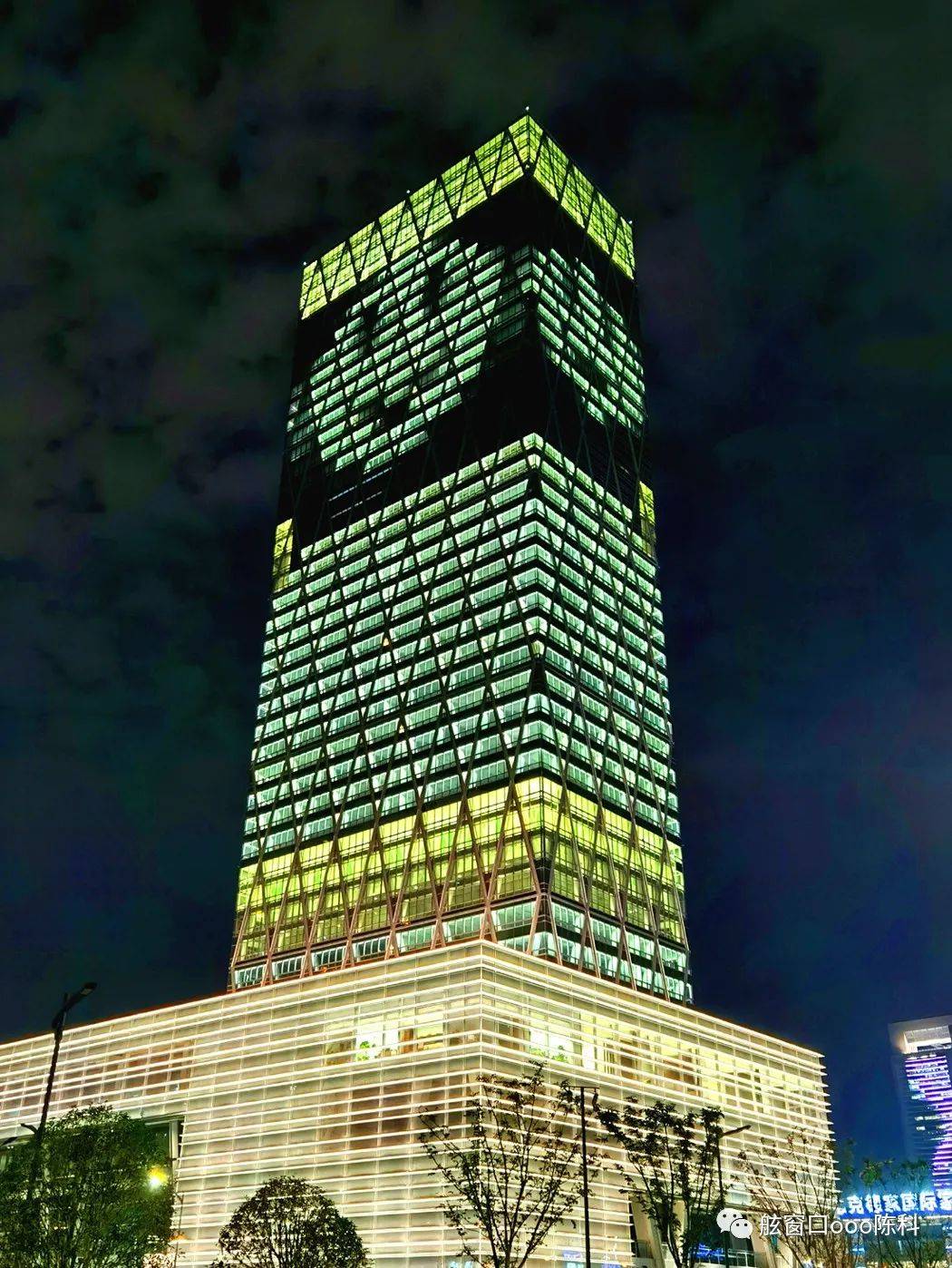 1宁波东城一夜景：国华金融大厦、宏泰广场、金融硅谷大厦等夜景。2020.12.92020.10.14