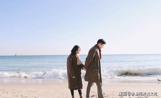 原创关于爱情的qq说说，句句精辟，超现实！