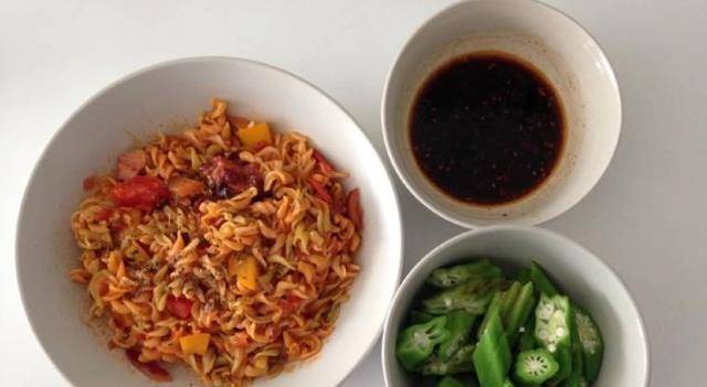 碗底|刘雯晒“超模”标准餐，网友：三份都不够我塞牙缝，想不瘦都难