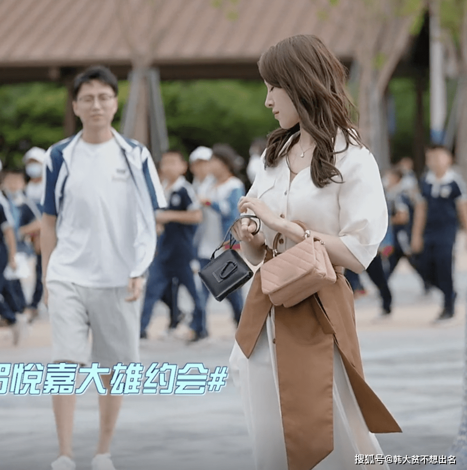 感觉|《心动的信号4》女五号罗悦嘉穿搭整理：太有钱！衣服5000多一件