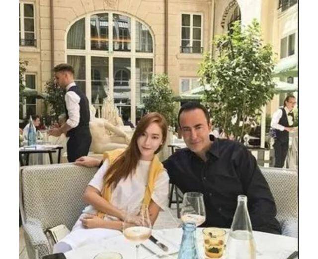 郑秀妍|喜欢甜味香水的你，可以看看郑秀妍的香水list