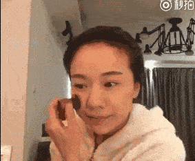 因为|18岁南沙良爆红，22岁宫脇咲良甜美满分，都是这款樱花妆的功劳？