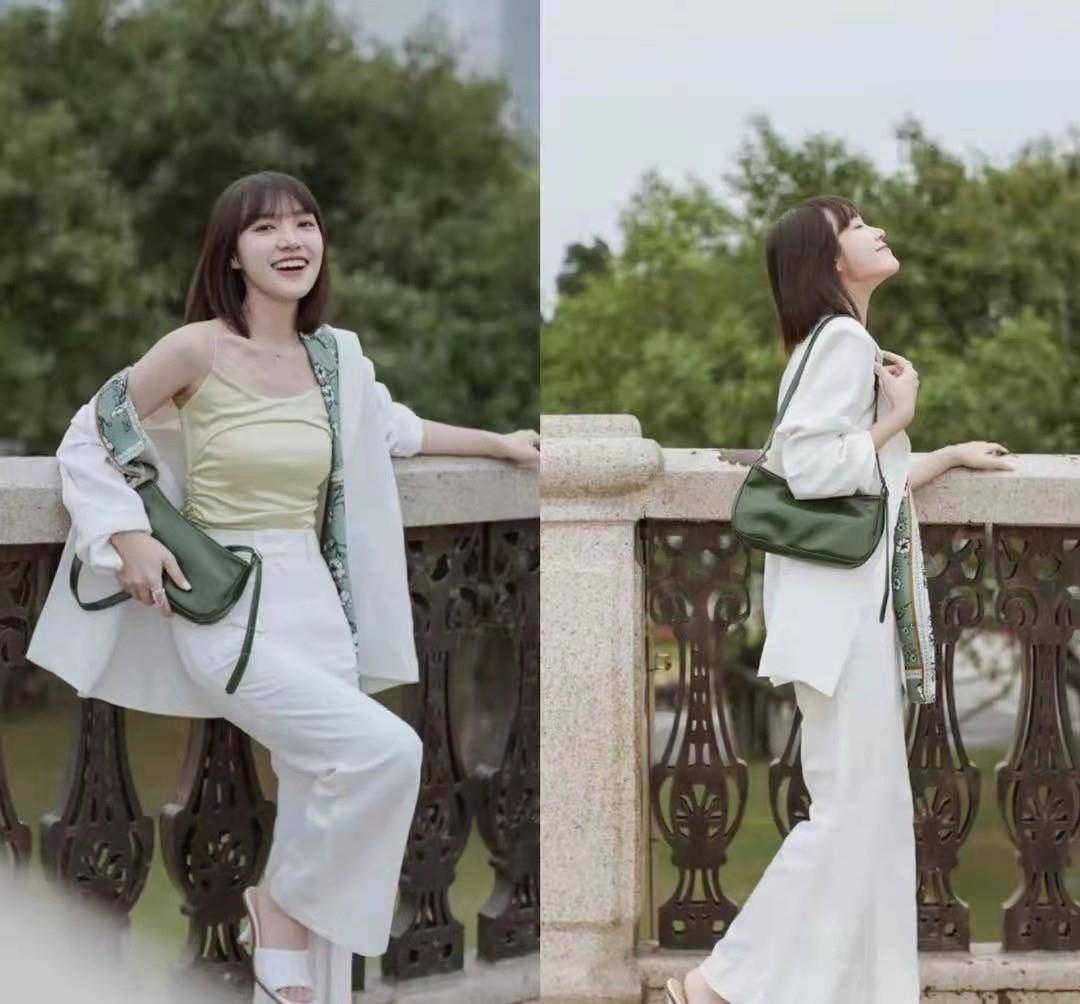 短裙|身高只有1米52的她,却穿出1米65既视感,只靠穿搭就能做到?