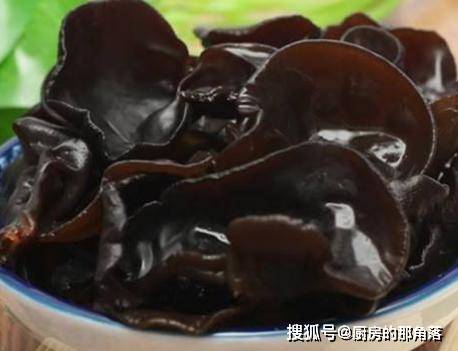 做法|原来做豆腐脑这么简单，细腻鲜香又嫩滑，比早餐摊卖的还好吃