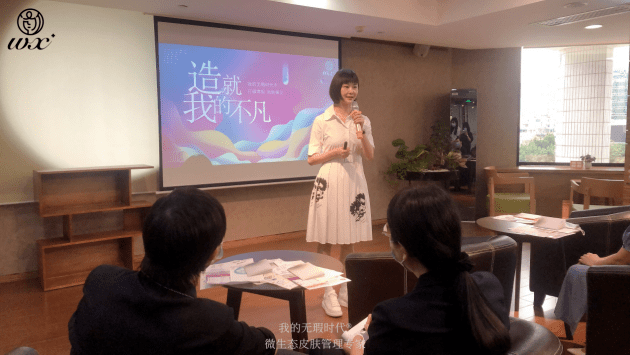 周飞燕|我的无瑕时代星星之火从友谊商店开始点亮!