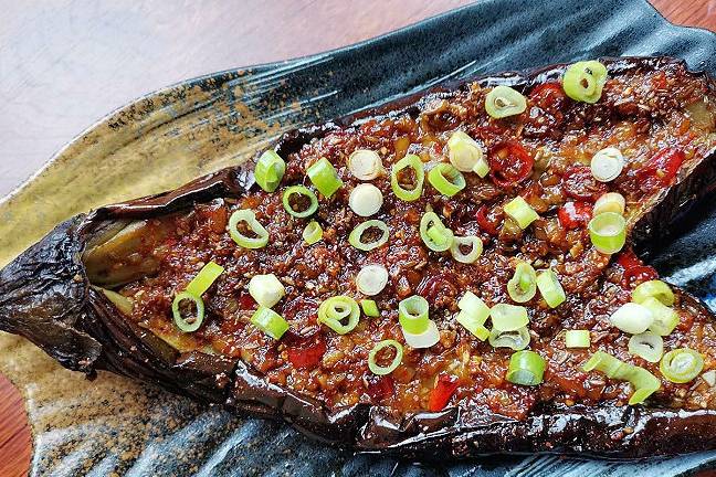 立秋後我家一周吃三次這道菜 1塊錢做一大盤肉不換太香了 家庭烹飪食物