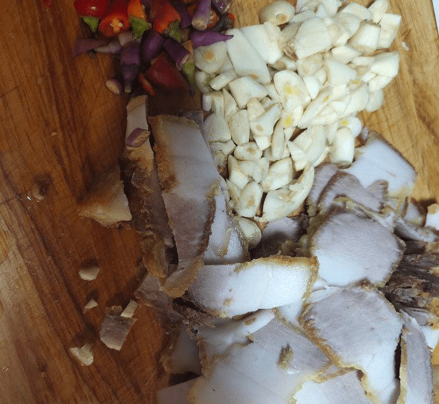 肉怎么切薄片图解 4497c0f618d84c76819f114f237adee4.png