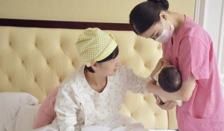 婴儿|新生儿不必寸步不离？侥幸留宝宝独处，发生五种情况没处哭