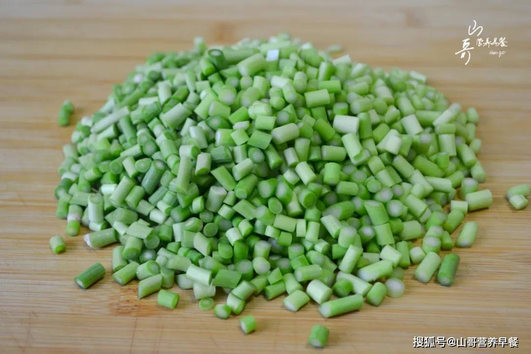 15b881ca66b24425928eaf4d397b8b9f.jpeg