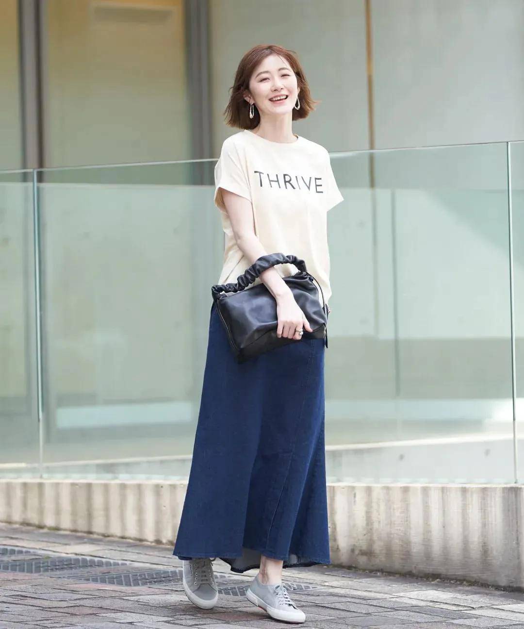品位|年轻妈妈早秋更爱的显高搭配，简约耐看自然舒服，适合30岁以上！